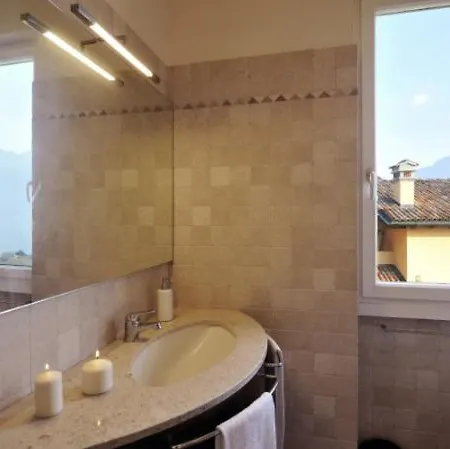 Apartamento Sleeps 5 Pool Air Con